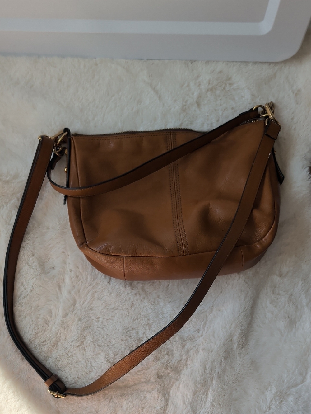 Tan Leather Crossbody Bag w/ Shoulder Strap